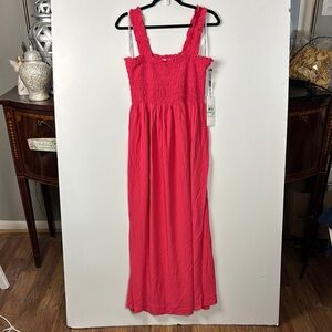 Elegant Pink Maxi Dress